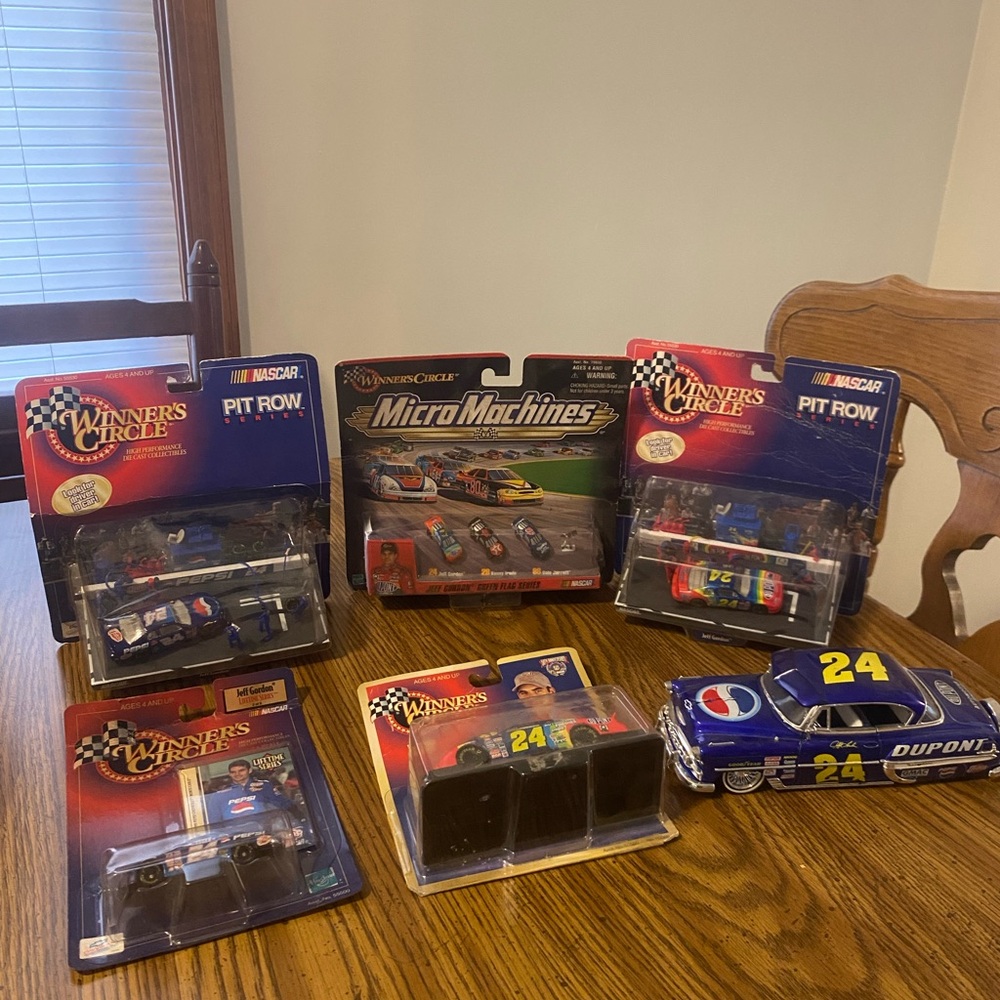 RARE NASCAR Lot New Jeff Gordon Winners Circle Limited Edition Collectible